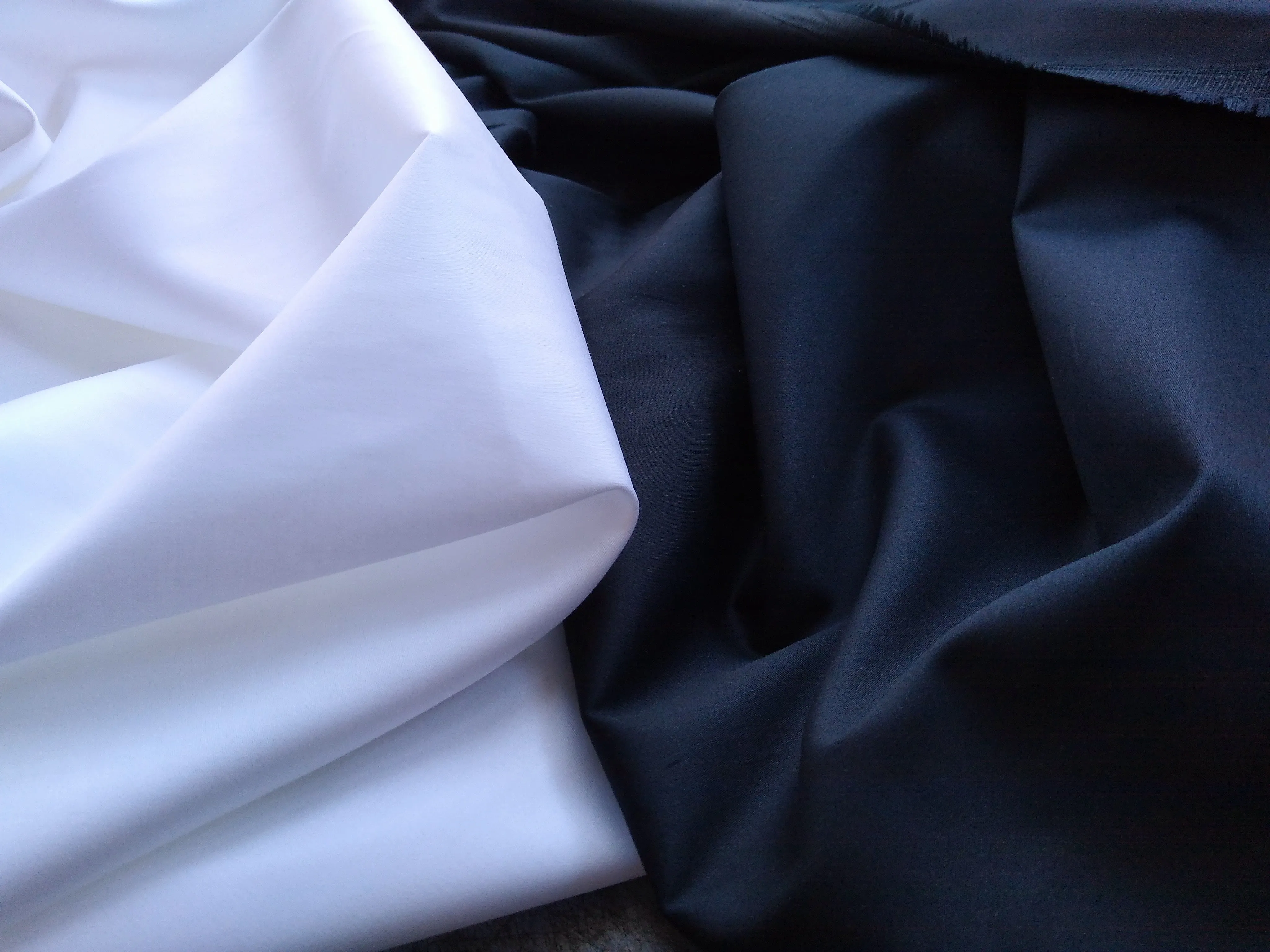 4oz Cotton Sateen / White