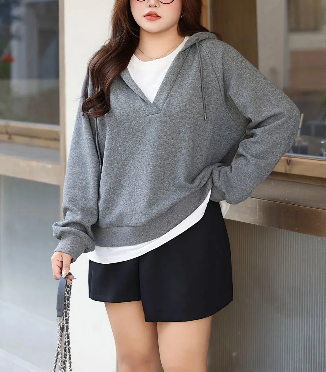 Fleece-lined Fake Two Pieces Hoodie Women Plus Size Winter Good Quality Keep Warm Casual Loose Hooded Raglan Sleeve Coat 8779