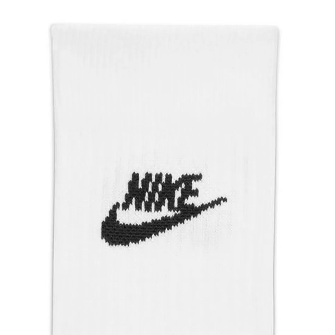 NIKE SPORTSWEAR EVERYDAY ESSENTIAL CREW SOCKS (3 PAIRS) WHITE